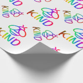 Bee kind, wees vriendelijk, kleurrijk hommel ontwe cadeaupapier (Hoek)