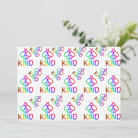 Bee kind, wees vriendelijk, kleurrijk honingbijeno kaart (Staand voorkant)