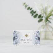 Bee logo en blauw floral decor visitekaartje (Staand voorkant)