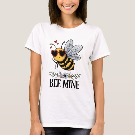 Bee Mine - Bijen met een hartvormige zonnebril T-shirt (Voorkant)