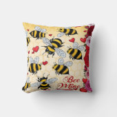 Bee Mine Floral Love Lijst Kussen (Voorkant)