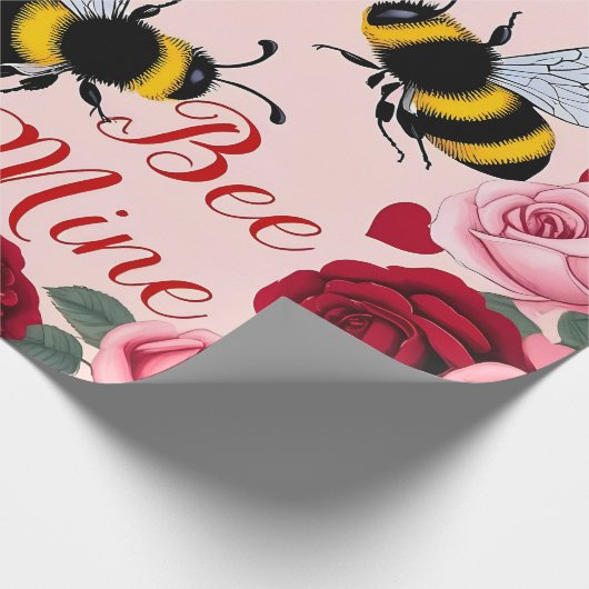 Bee Mine Love Buzz Design Cadeaupapier (Hoek)