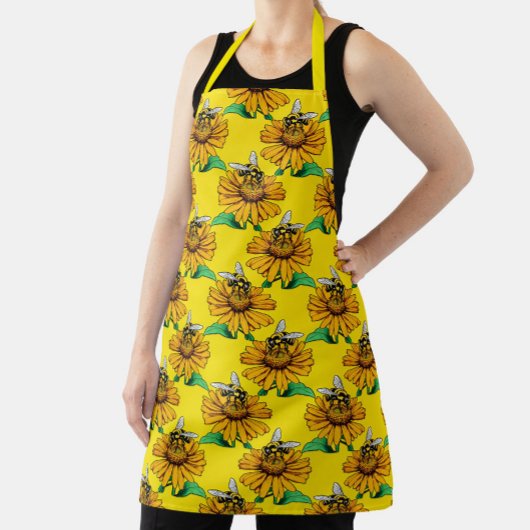 Bee on Sunflower Flower Pattern Design Yellow  Schort