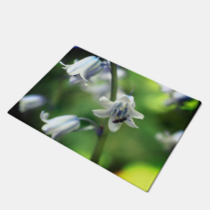 Bee op blauwe kieuwventiel Sluiten Deurmat