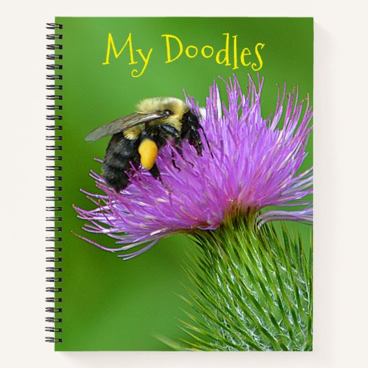 Bee op de dikke doodle notitieboek (Voorkant)