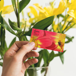 Bee op Red Dahlias Floral Visitekaartje