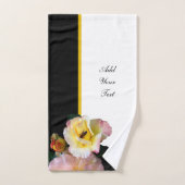 Bee op roze gele rozenbloemen bad handdoek (Handdoek)