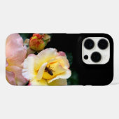 Bee op roze gele rozenbloemen Case-Mate iPhone case (Achterkant (horizontaal))