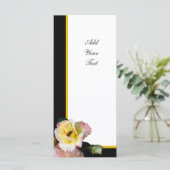 Bee op roze gele rozenbloemen menu (Staand voorkant)