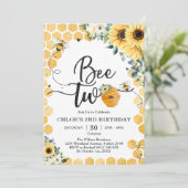Bee Two Honey Bee 2nd Birthday Invitation Kaart (Staand voorkant)