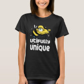 Bee utifully unique  Beekeeper Bee T-shirt (Voorkant)