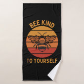 Bee vriendelijk voor jezelf badhanddoek (Badhanddoek)