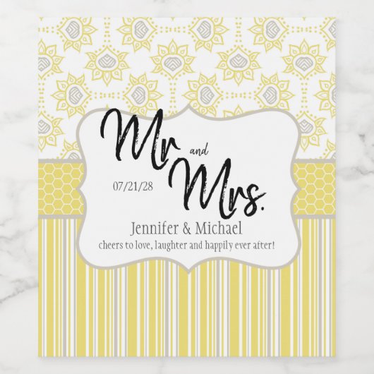 Bee Yellow and Grey Geometric Mr. en Mrs. Wijn Etiket (Enkel label)