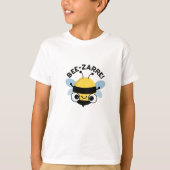 Bee-zarre Funny Bizarre Bee Pun T-shirt (Voorkant)