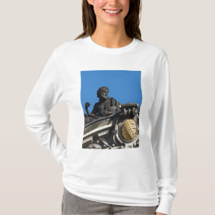 Beelden op de Koninklijke Kunstacademie, Dresden T-shirt