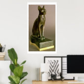 beeldje van een kat die de godin Bastet vertegenwo Poster (Thuiskantoor)