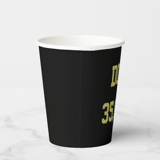 Beeldmarktrebratie van Dow 35000 Papieren Bekers (Rechts)