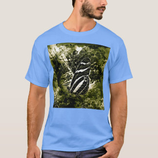 Beeldscherm met explosie van vlinder, kleurenmengs t-shirt