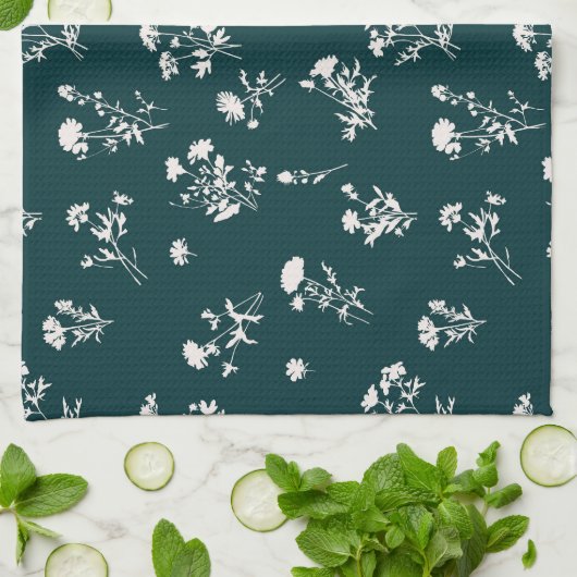 Beemdweide, verfijnd bloempatroon - blauwgroen theedoek (Gevouwen)