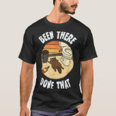 Been There Done That Drunk Racoon Funny Bathroom D T-shirt (Voorkant)