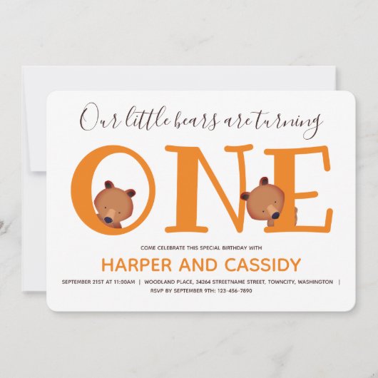 Beer 1 Cute Animal Twins First Birthday Kaart (Voorkant)