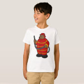 Beer als brandweerman met slang t-shirt (Voorkant volledig)