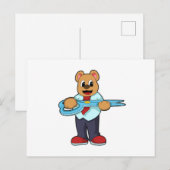 Beer als kapper met schaar briefkaart (Voorkant / Achterkant)