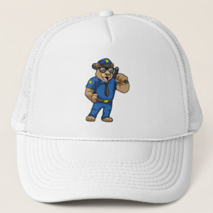 Beer als politieagent met politie-uniform trucker pet