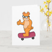 Beer als schaatser met skateboard kaart (Gele Bloem)