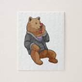 Beer als secretaris met telefoon legpuzzel (Verticaal)