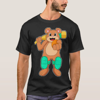 Beer bij Cricket met cricket bat T-shirt