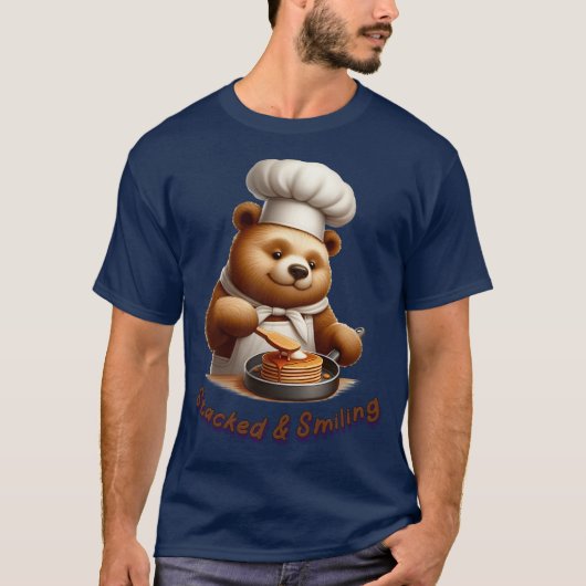 Beer Chef Flipping Pannenkoeken "Stacked & Smiling T-shirt (Voorkant)