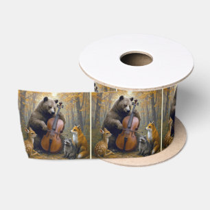 Beer die cello speelt in herfstbossen satijnen lint