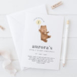 Beer Eerste verjaardag Uitnodiging Gele ballon<br><div class="desc">Een zoet beer met een gele ballon,  perfect voor je teddybeer's picknick feest! U kunt aantal 1 in de ballon in om het even welk aantal veranderen,  en alle andere tekst uitgeven,  of het aantal verwijderen als u verkiest. U kunt de kleur van de ballon ook veranderen.</div>