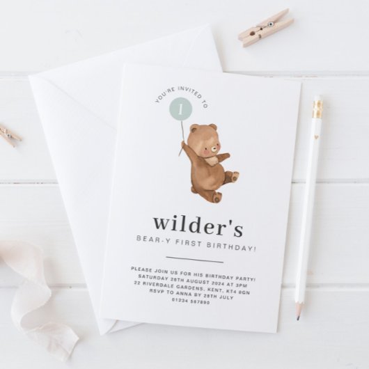 Beer Eerste verjaardag Uitnodiging Groene Ballon