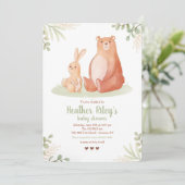 Beer en Bunny Baby shower Kaart (Staand voorkant)