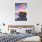 Beer en Cub - Dawson, Alaska Canvas Afdruk (Insitu (Slaapkamer))