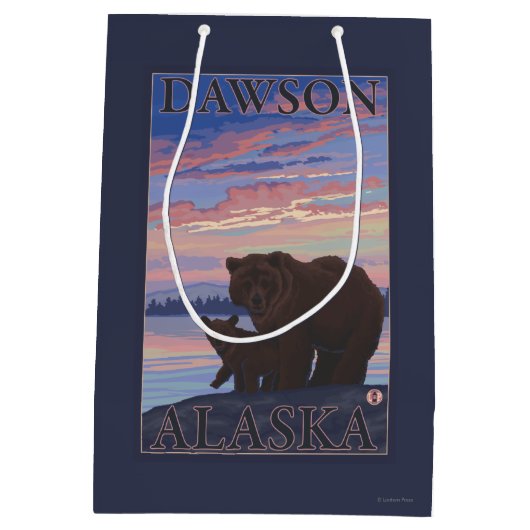 Beer en Cub - Dawson, Alaska Medium Cadeauzakje (Achterkant)