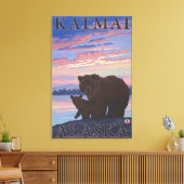 Beer en Cub - Katmai, Alaska Canvas Afdruk (Insitu (Woonkamer))