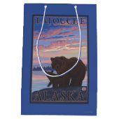 Beer en Cub - Latouche, Alaska Medium Cadeauzakje (Achterkant)