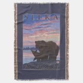 Beer en Cub - Sitka, Alaska Deken (Voorkant Verticaal)