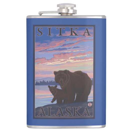 Beer en Cub - Sitka, Alaska Heupfles (Voorkant)