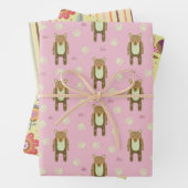 Beer en vrienden verpakken papier inpakpapier vel (In situ)