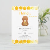 Beer Geel Honing Baby shower Kaart (Staand voorkant)