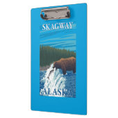 Beer Gevist in de rivier de Skagway, Alaska Klembord (Links)