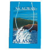 Beer Gevist in de rivier de Skagway, Alaska Medium Cadeauzakje (Achterkant)