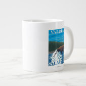 Beer Gevist in de rivier de Valdez, Alaska Grote Koffiekop (Voorkant rechts)