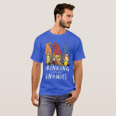 Beer Gnomes Drinking with My Gnomies Beer Drinking T-shirt (Voorkant volledig)