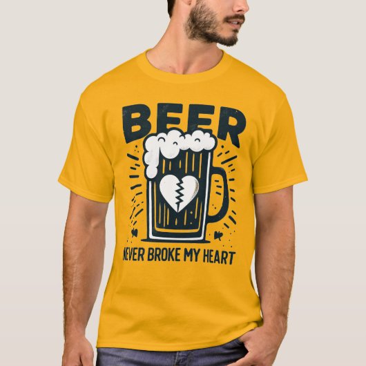 Beer heeft nooit mijn hart gebroken t-shirt (Voorkant)