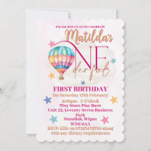 Beer in een roze luchtballon